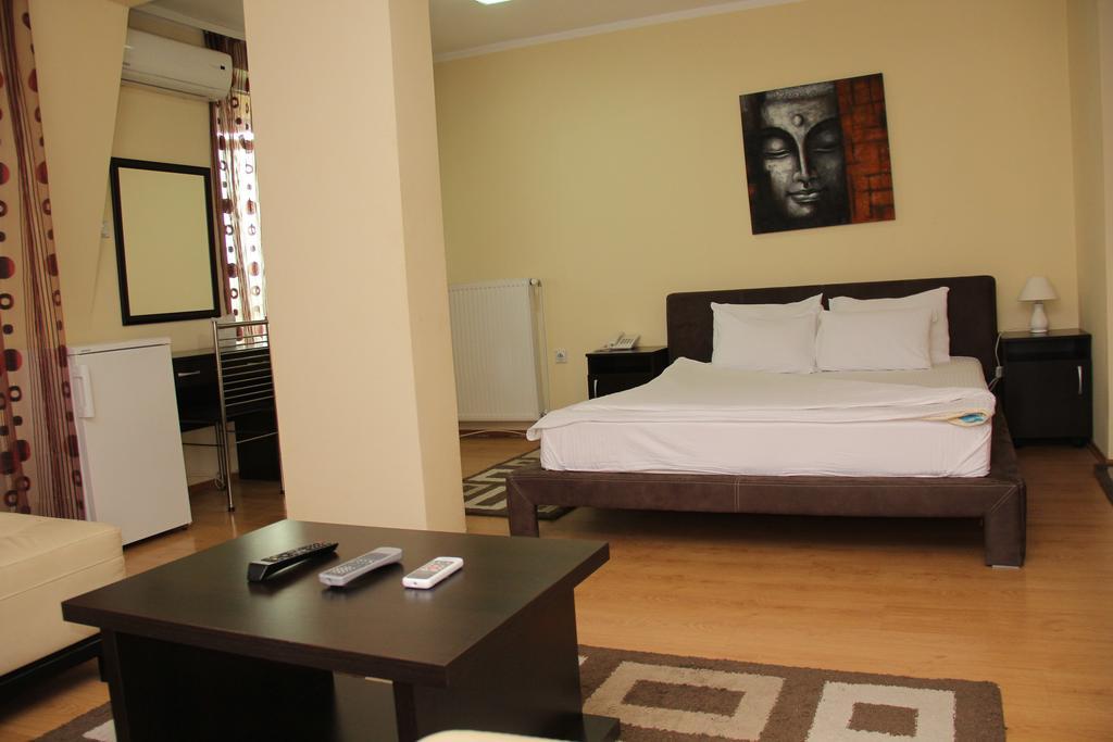 Garni Hotel Rile Men Ni Zimmer foto