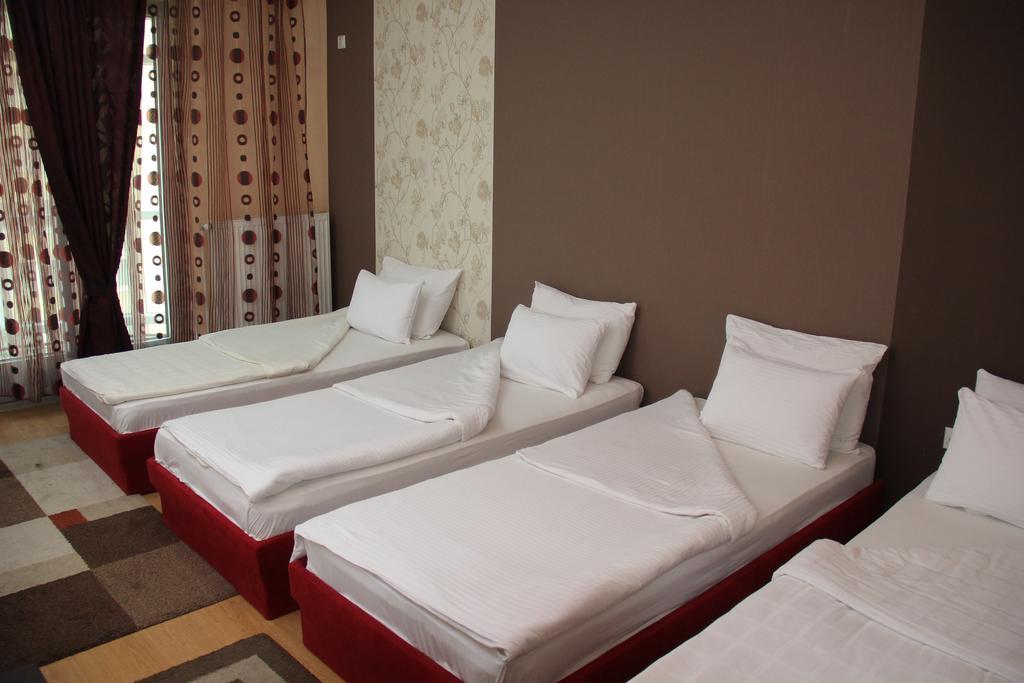 Garni Hotel Rile Men Ni Zimmer foto